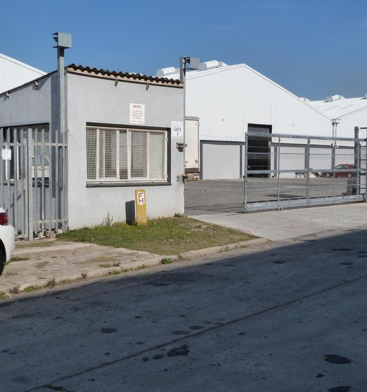 To Let commercial Property for Rent in Neave Industrial Eastern Cape